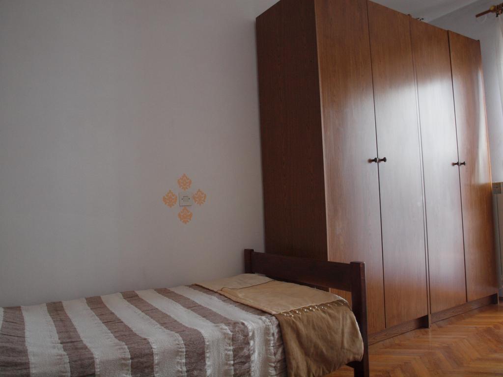 שטיניאן Apartments Zufic מראה חיצוני תמונה